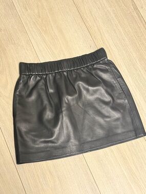 Frame Denim Black Faux Leather Mini Skirt